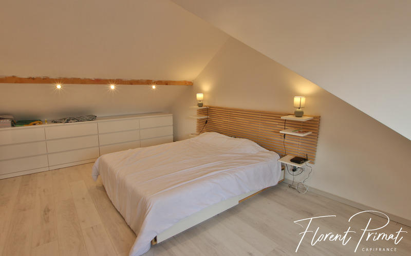 Maison - 102 m² - 5 pièces