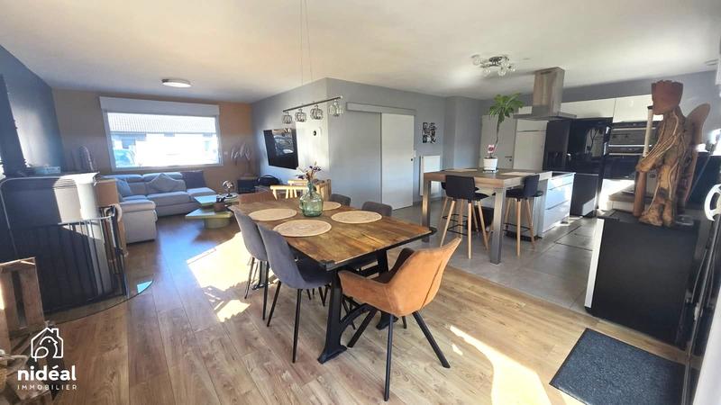 Maison - 139 m² - 6 pièces