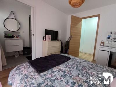 Maison - 137 m² - 6 pièces