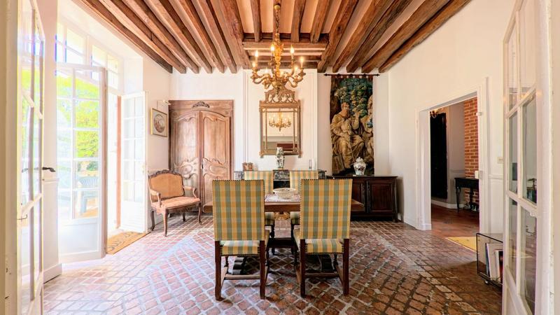 Maison - 170 m² - 7 pièces