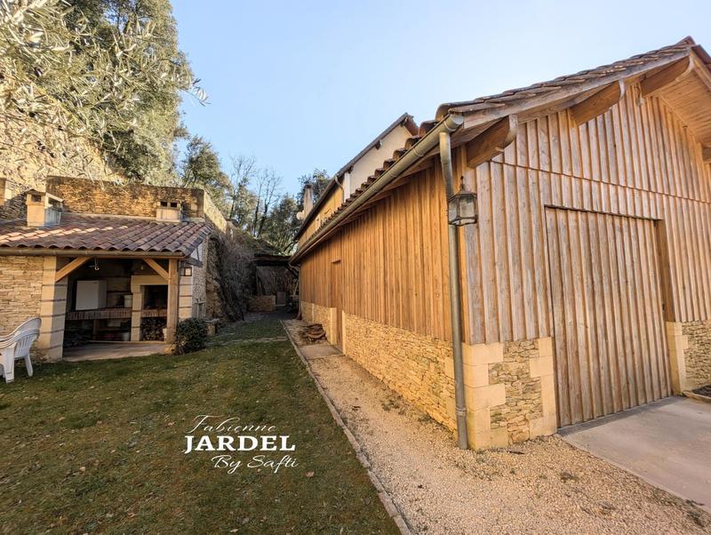 Maison - 127 m² - 6 pièces