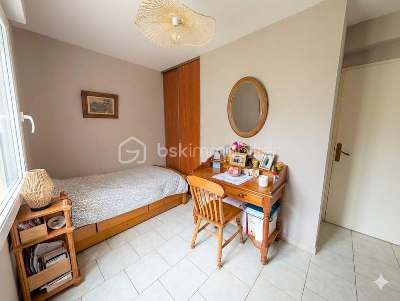 Demeure - 165 m² - 8 pièces