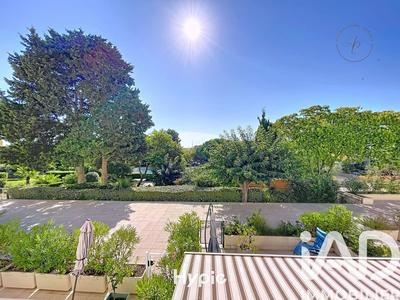 Appartement - 90 m² - 4 pièces