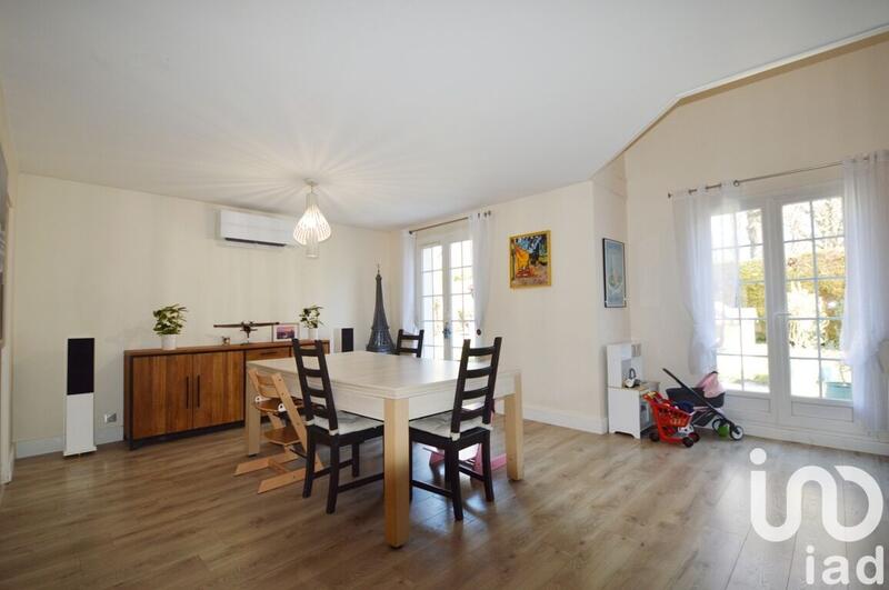 Maison - 169 m² - 8 pièces