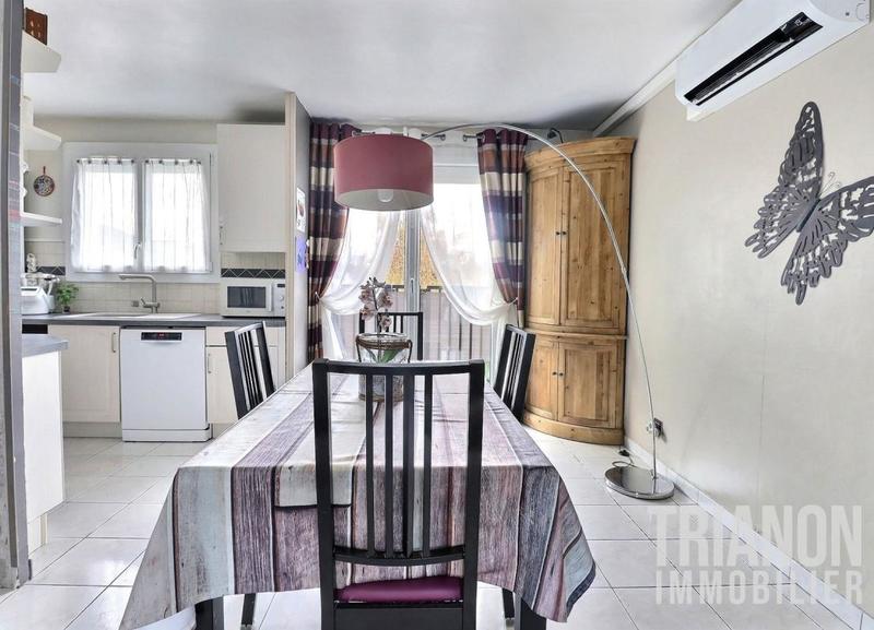 Maison - 81 m² - 5 pièces