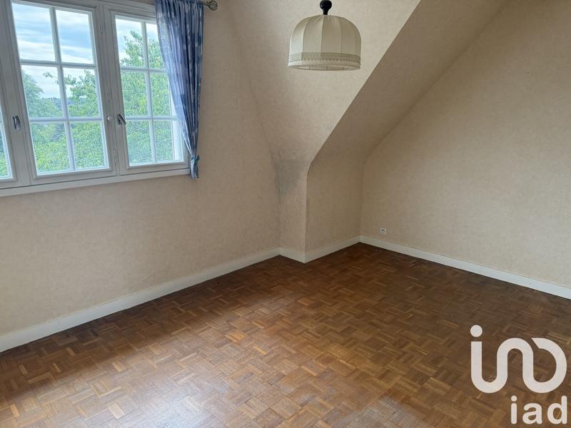 Maison - 151 m² - 8 pièces