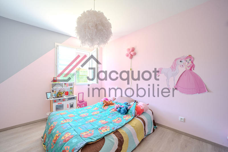 Maison - 109 m² - 4 pièces