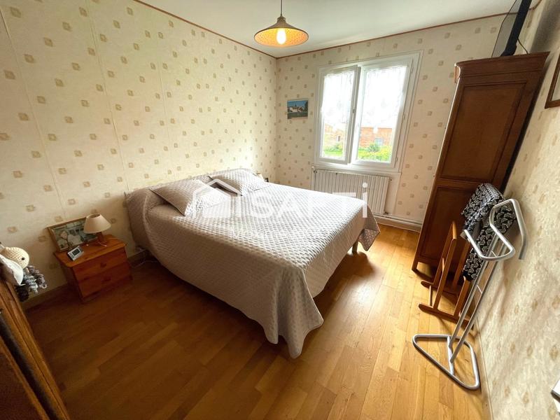 Maison - 137 m² - 7 pièces