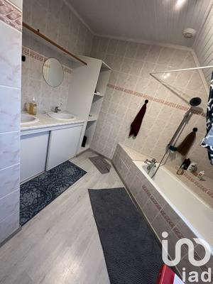 Maison - 120 m² - 8 pièces