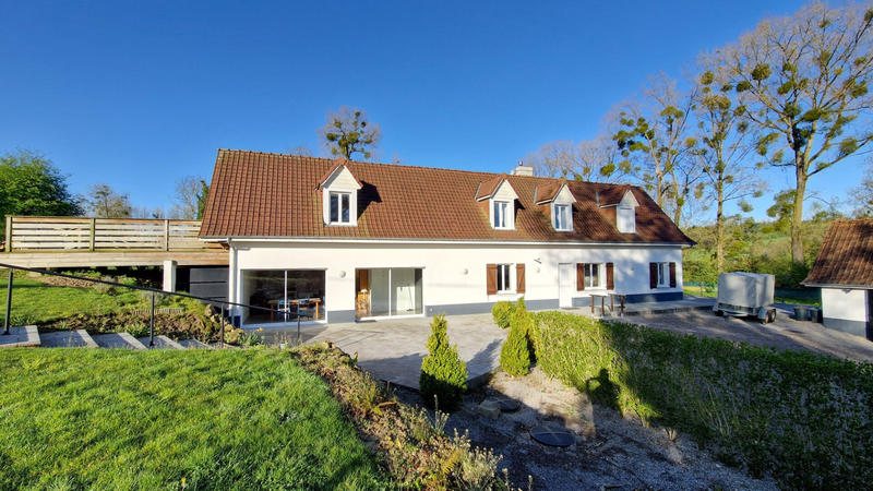 Maison - 183 m² - 7 pièces