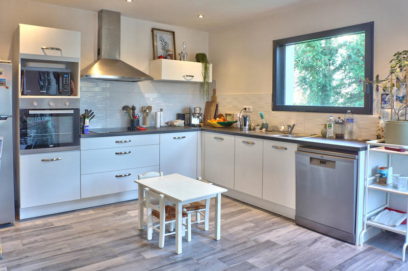 Maison - 102 m² - 4 pièces