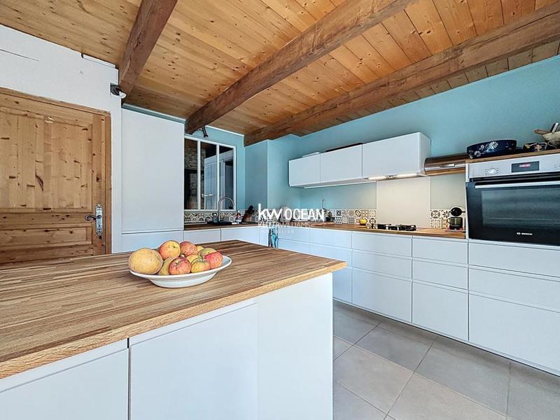 Maison - 160 m² - 7 pièces