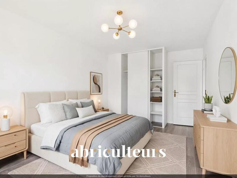 Appartement - 84 m² - 4 pièces