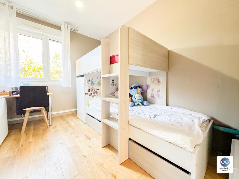 Appartement - 108 m² - 5 pièces