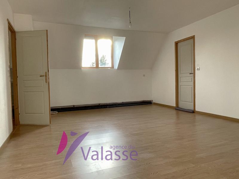 Maison - 274 m² - 7 pièces