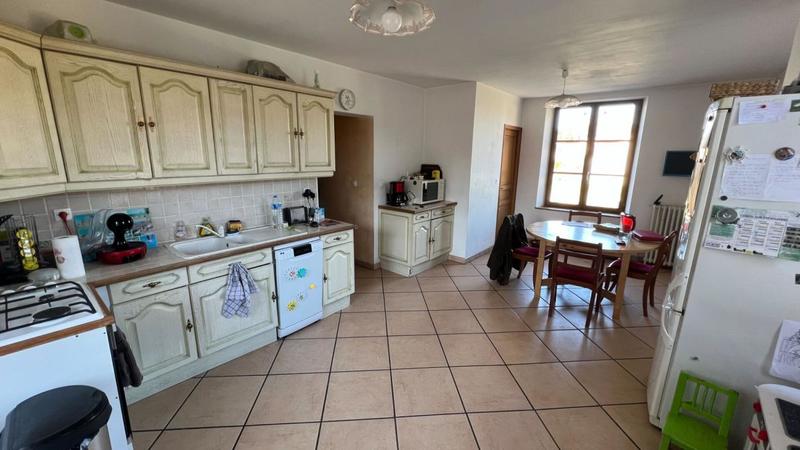 Maison - 158 m² - 6 pièces