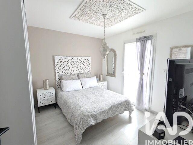 Maison - 98 m² - 4 pièces