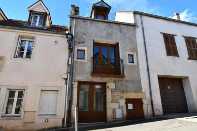 Maison de village - 97 m² - 5 pièces