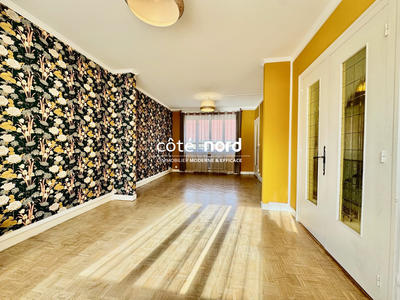 Maison - 158 m² - 5 pièces