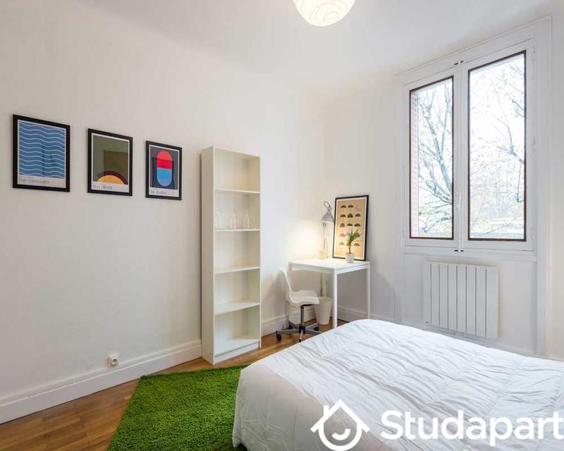 Chambre - 60 m² - 1 pièce