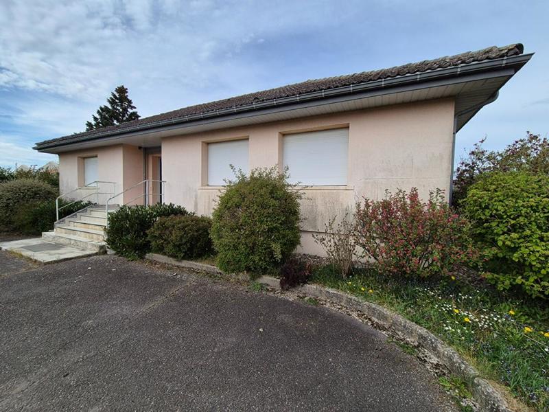 Entrepôt - 2 400 m²