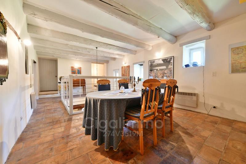 Maison en pierre - 200 m² - 8 pièces