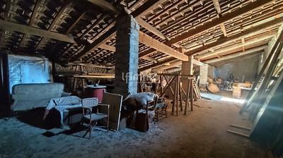 Immeuble - 200 m² - 2 pièces