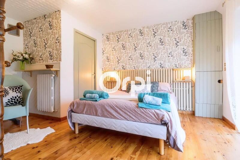 Maison - 180 m² - 5 pièces