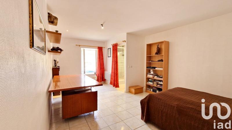 Maison - 266 m² - 6 pièces