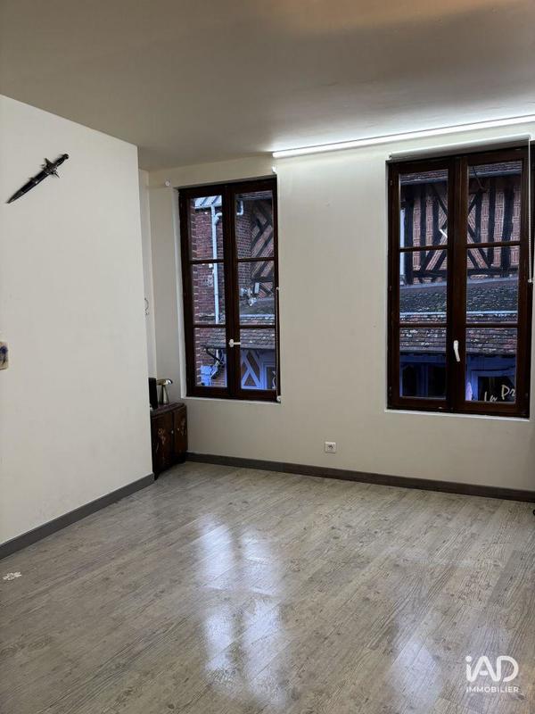 Local commercial - 200 m²