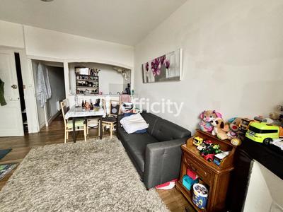 Immeuble - 136 m² - 6 pièces