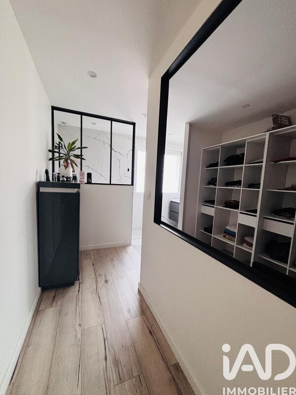 Maison - 102 m² - 4 pièces