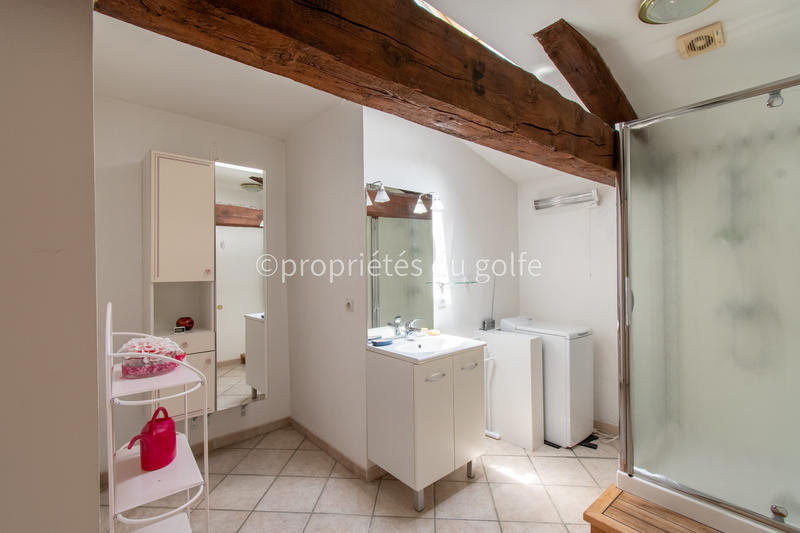 Maison - 244 m² - 6 pièces