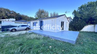 Villa - 80 m² - 4 pièces