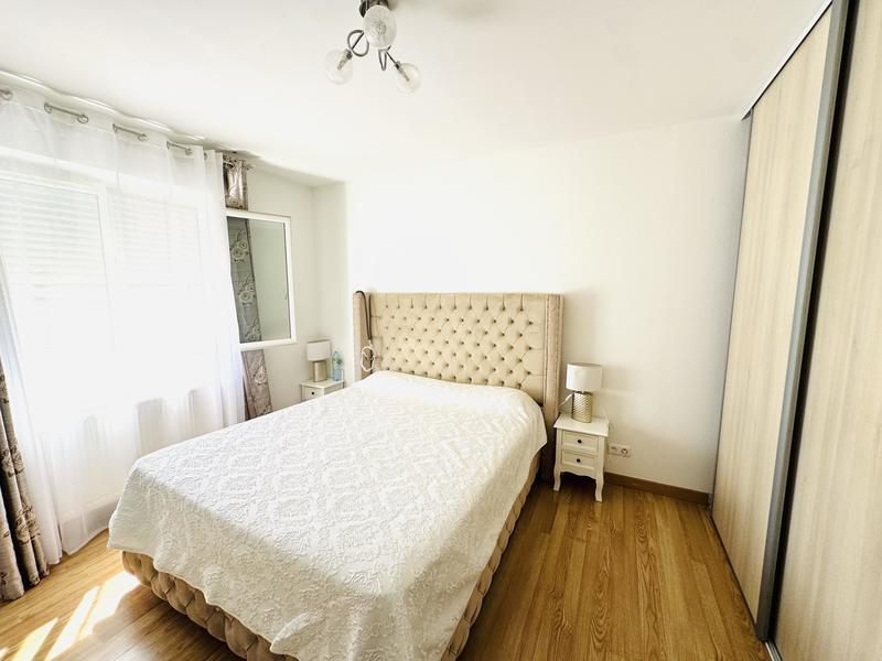 Villa - 130 m² - 6 pièces