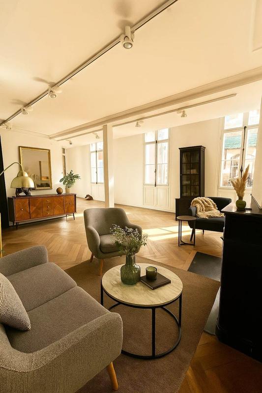 Appartement - 175 m² - 7 pièces