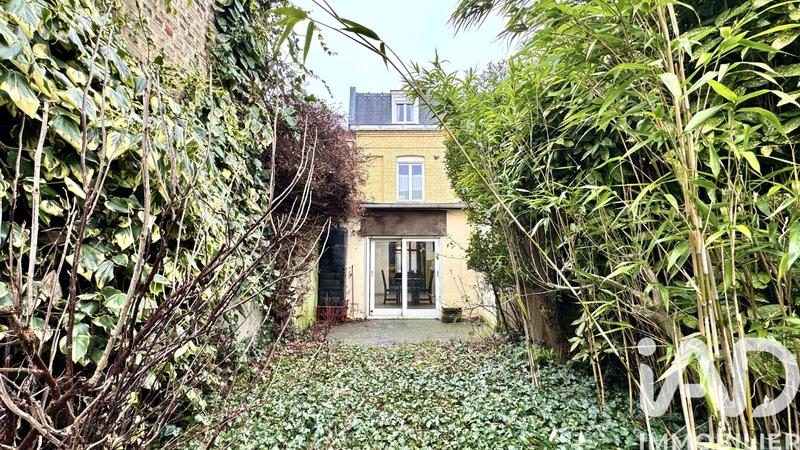 Maison - 85 m² - 5 pièces