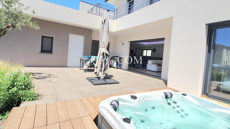 Villa - 125 m² - 4 pièces