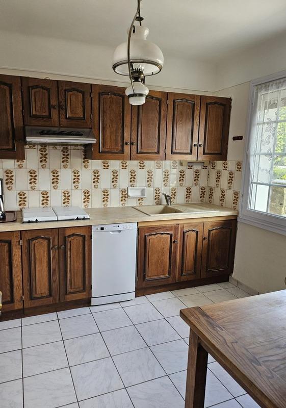 Maison - 85 m² - 5 pièces