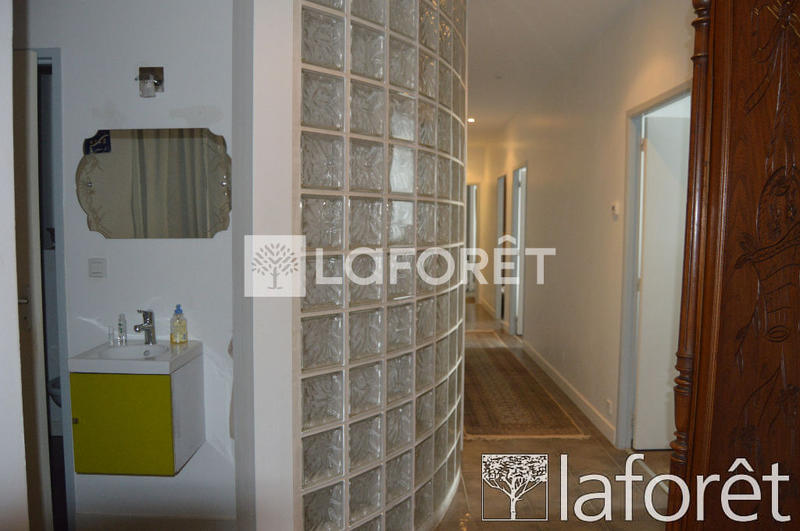 Appartement - 220 m² - 5 pièces