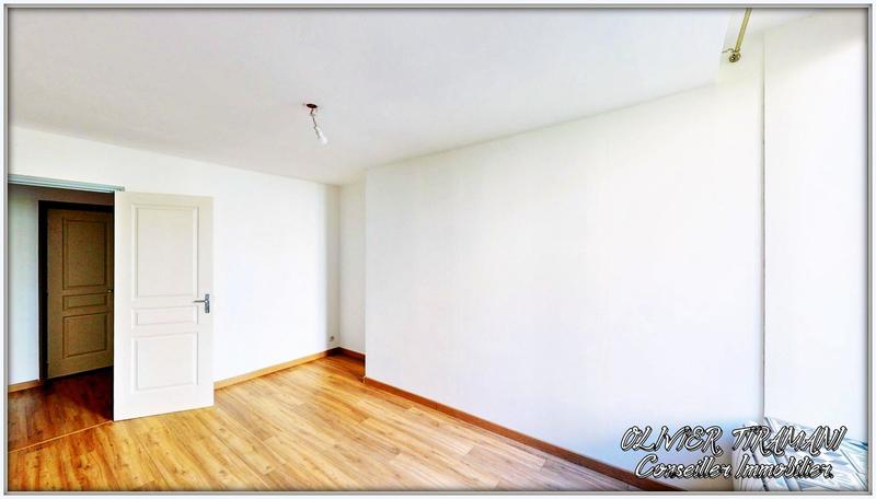 Immeuble - 155 m² - 3 pièces