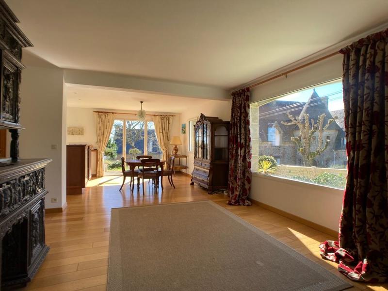 Maison - 158 m² - 7 pièces