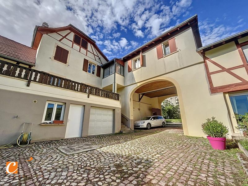 Appartement - 61 m² - 2 pièces