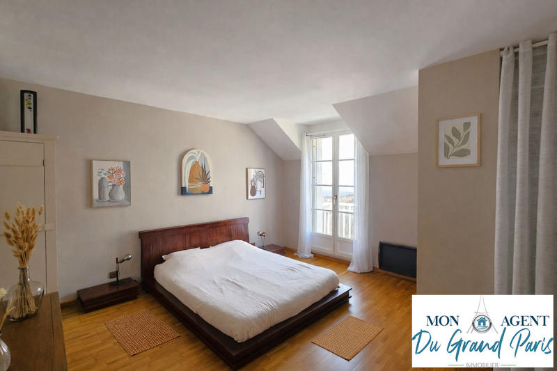 Maison - 169 m² - 6 pièces