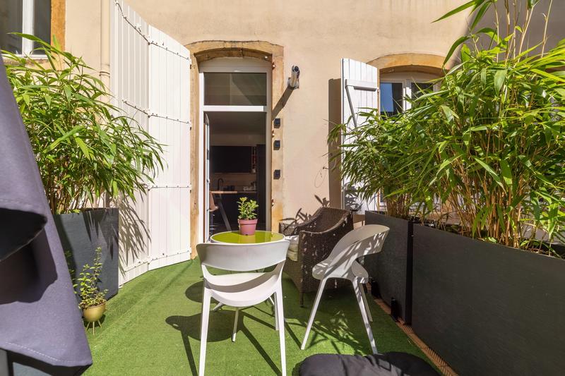 Appartement - 103 m² - 5 pièces