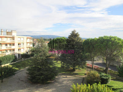 Appartement - 85 m² - 3 pièces