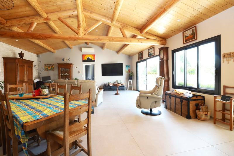 Maison - 165 m² - 4 pièces