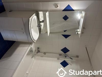 Appartement - 77 m² - 3 pièces