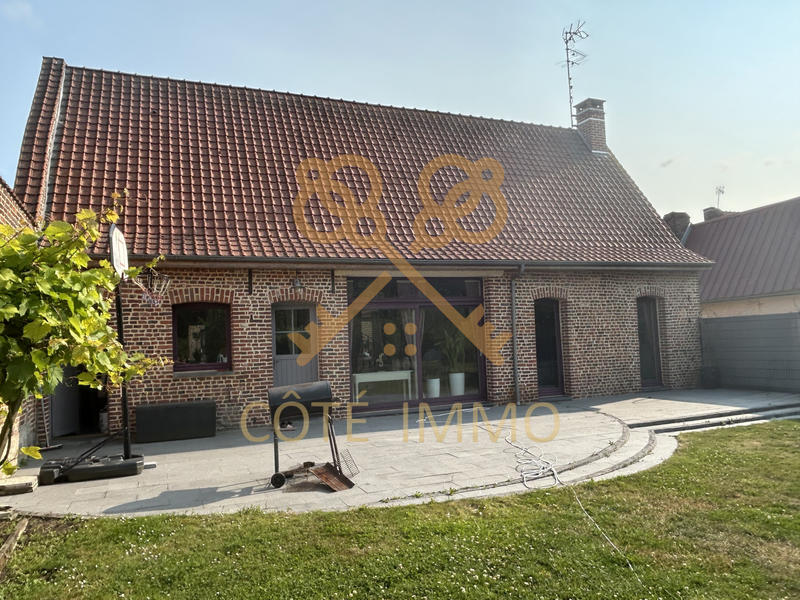 Maison - 236 m² - 8 pièces