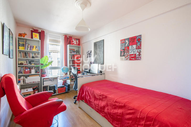 Appartement - 106 m² - 5 pièces